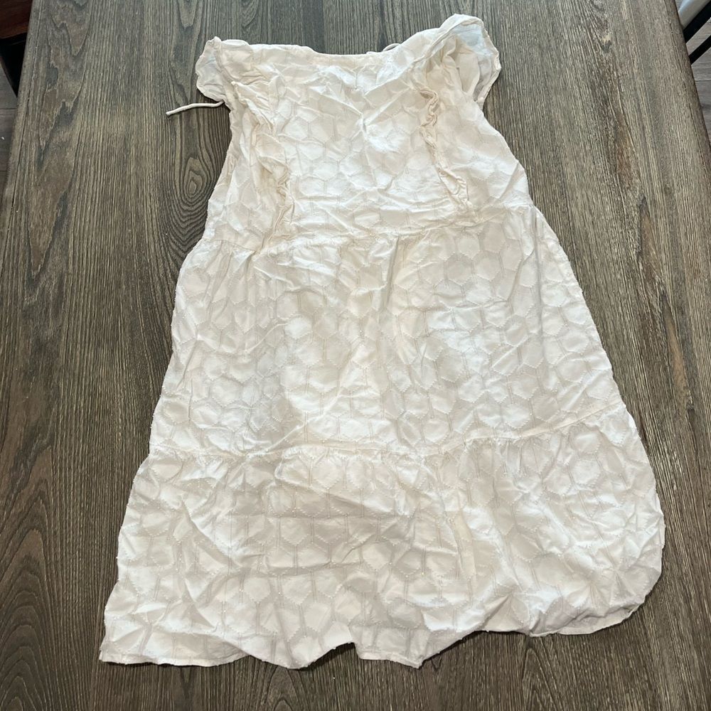 LOFT A-Line Dress Cap Sleeve Ruffled White Textures Gold Flakes Accent Size L